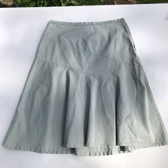 Gap Skirt - Picture 1 of 2